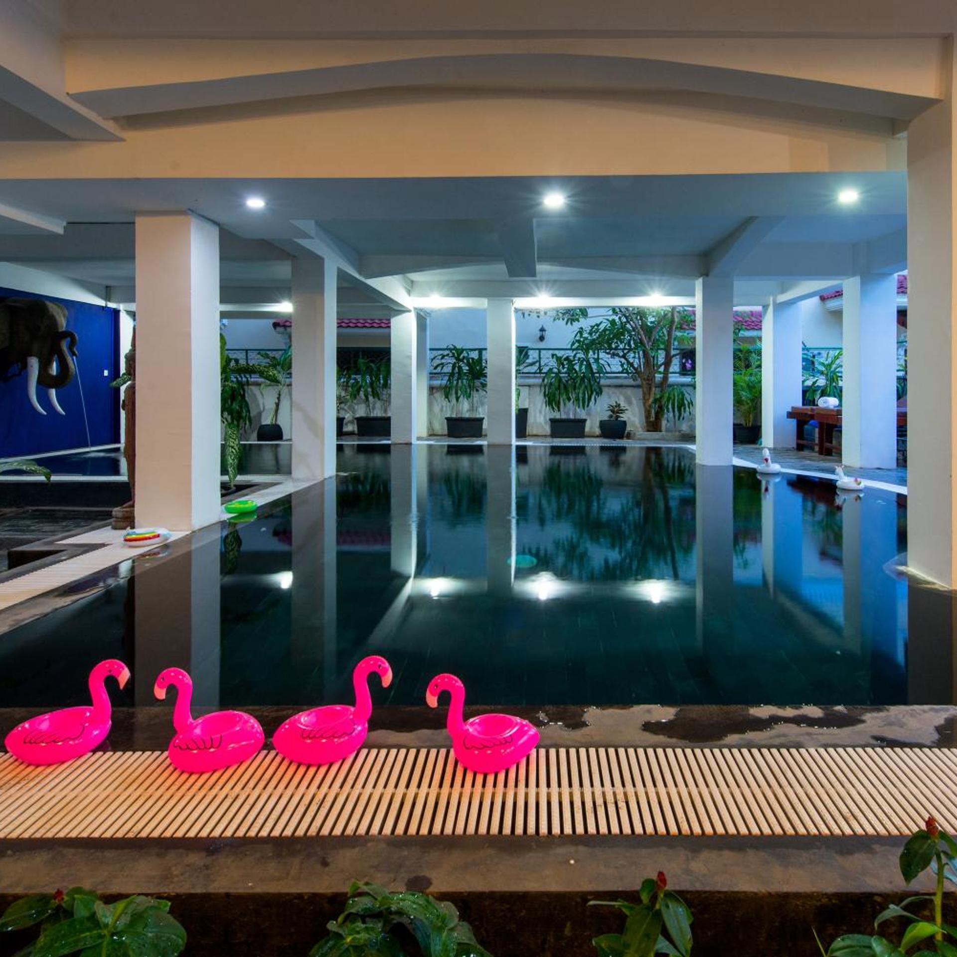 In Miles Boutique Hotel 72/100