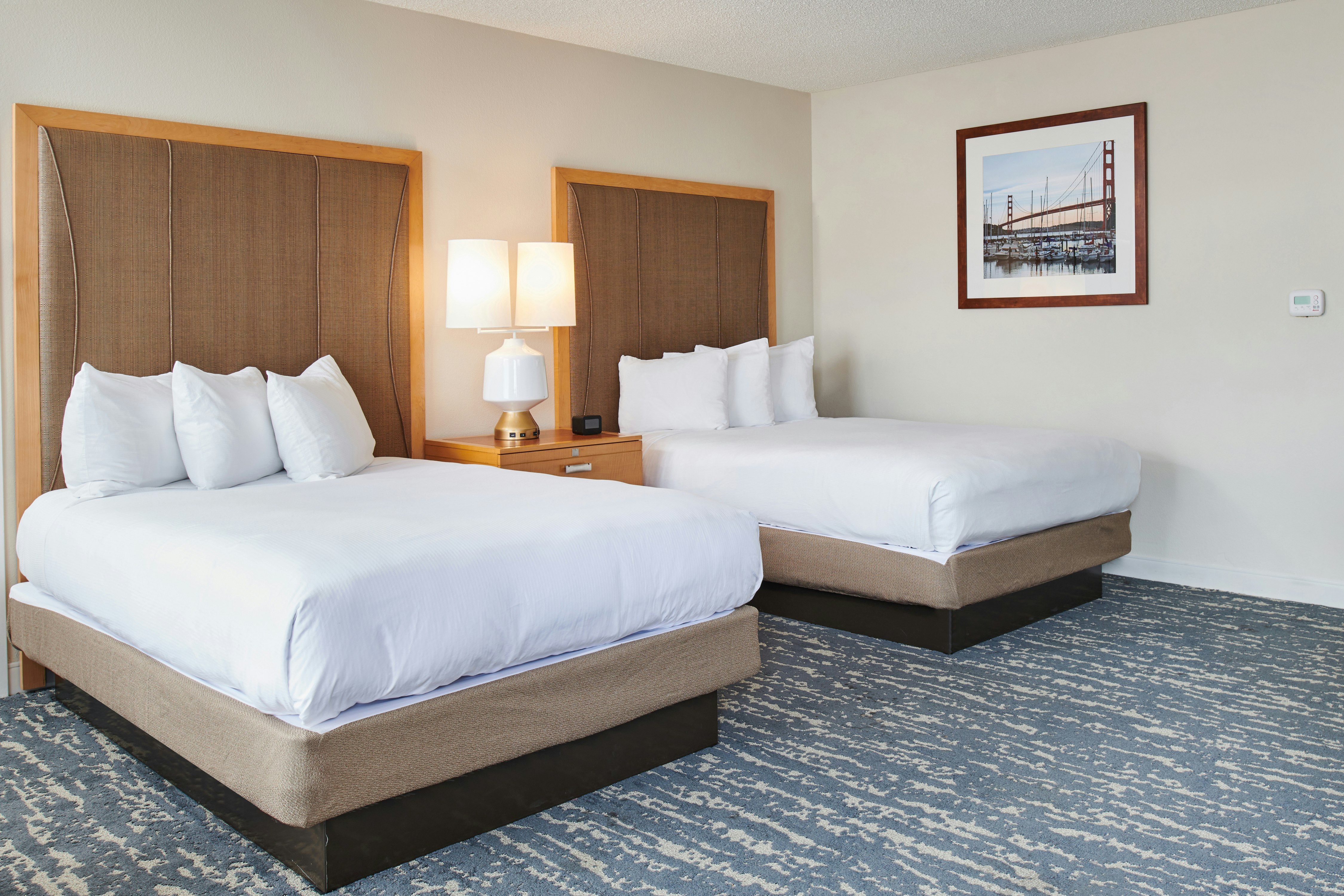 room, 2 double beds, balcony