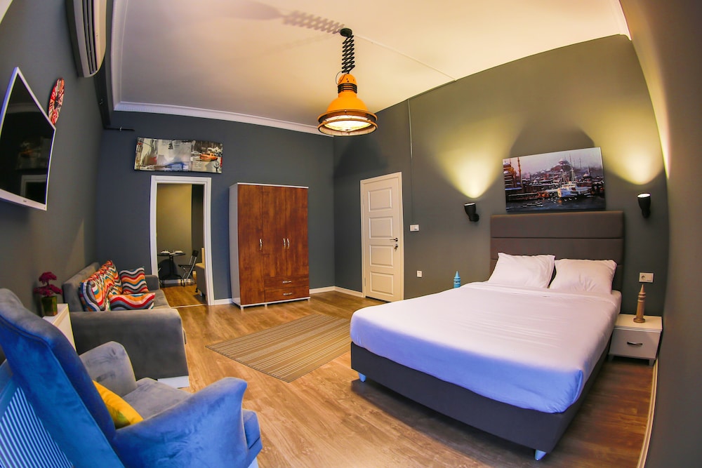 Flats Company - Karakoy Apartment 14/70