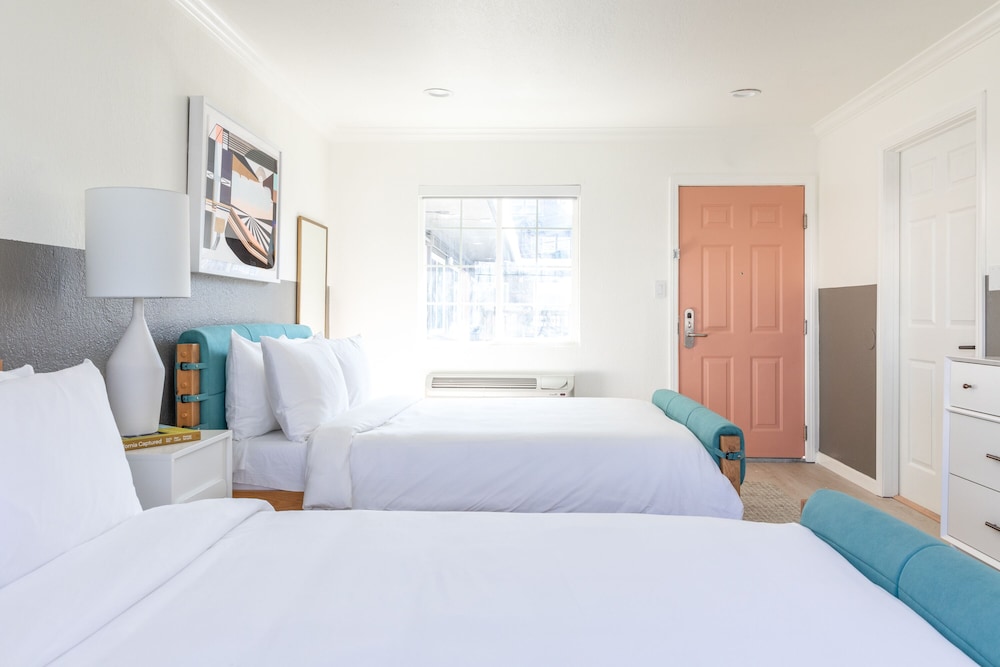 Signature Inn Berkeley Oakland 16/66