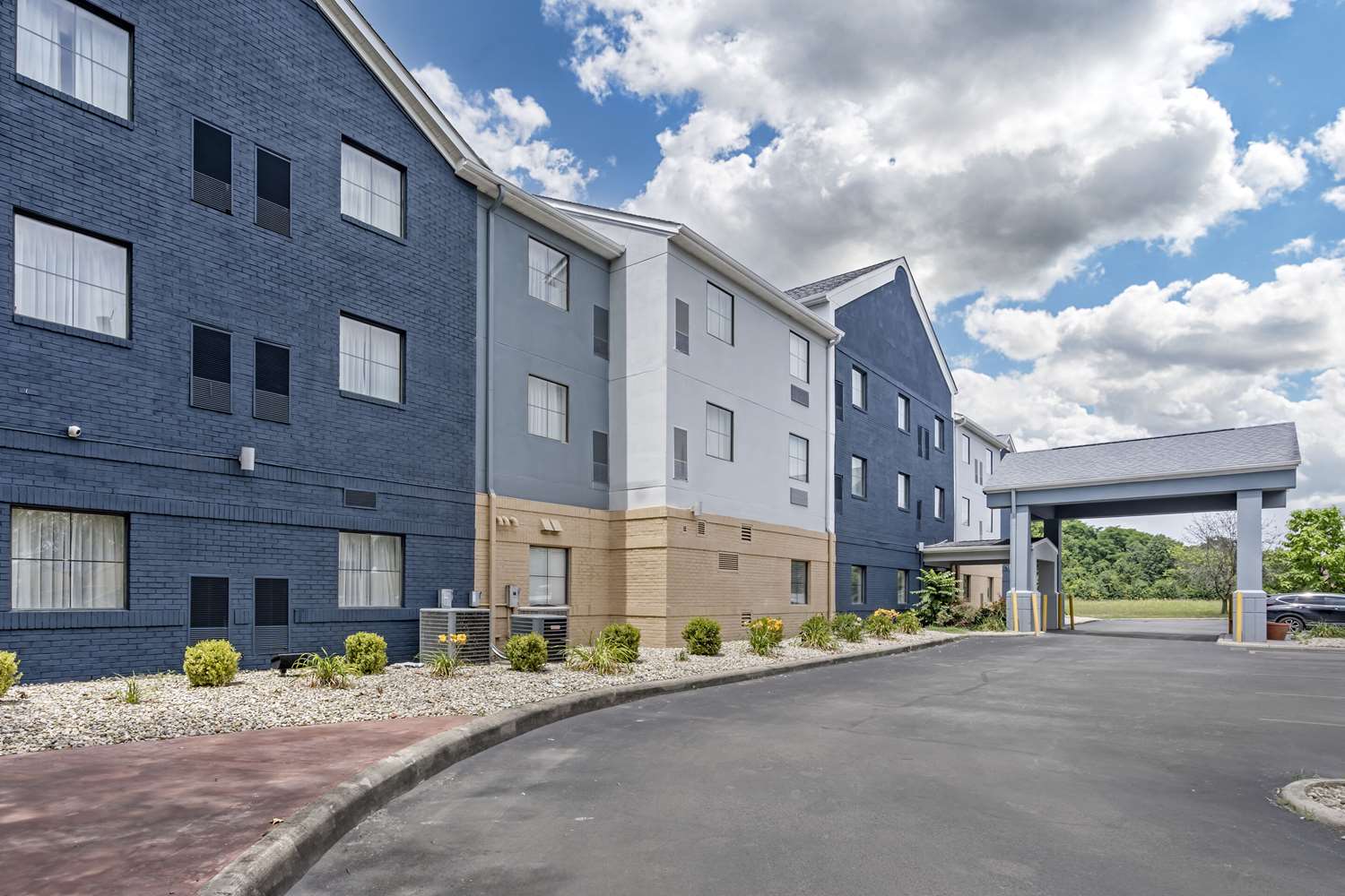 Country Inn & Suites by Radisson, Pickerington, OH 45/47