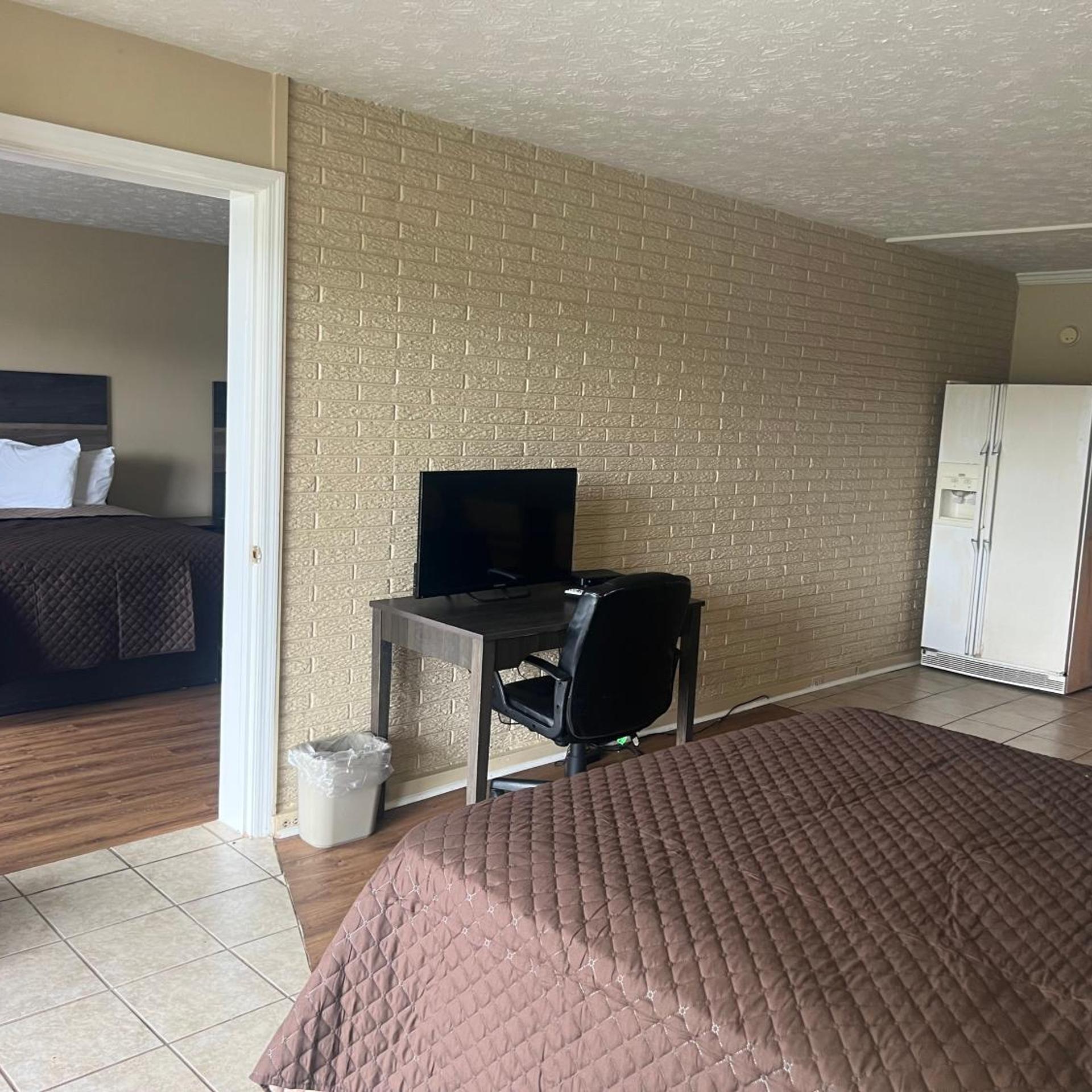Towne Inn 38/50
