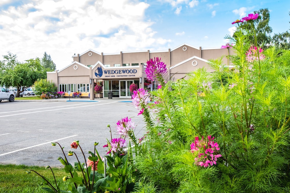 WEDGEWOOD RESORT 31/33