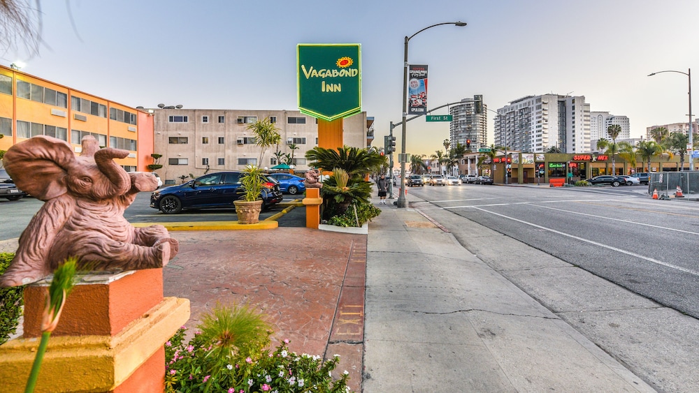 Vagabond Inn Long Beach 4/30
