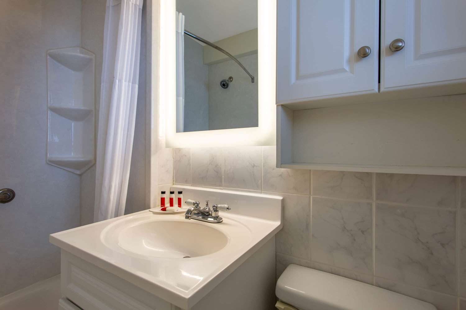 Days Inn by Wyndham Ocean City Oceanfront 55/64
