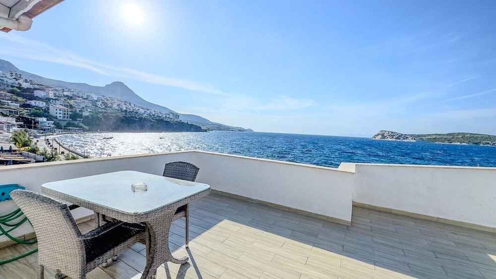 Rota Otel Karaburun 27/34