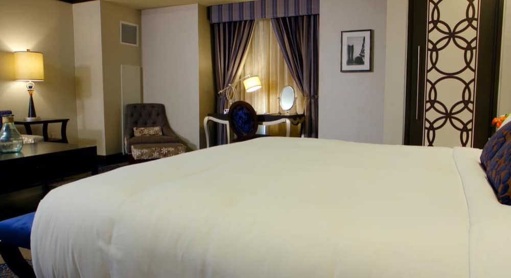 Saratoga Casino Hotel 20/68