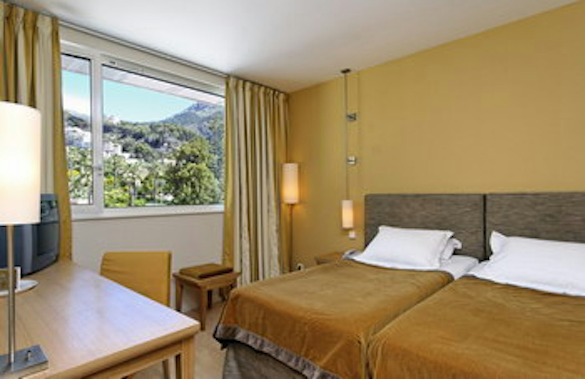 HOTEL NAPOLEON 3/33