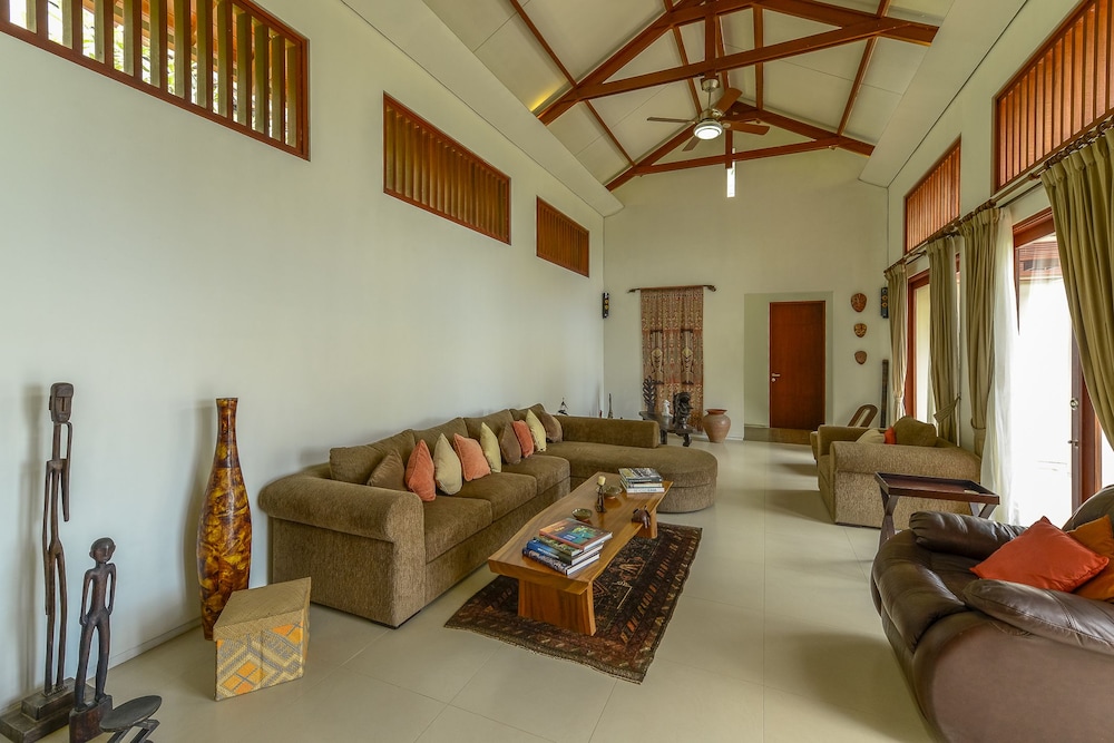 Villa Karingal 40/59