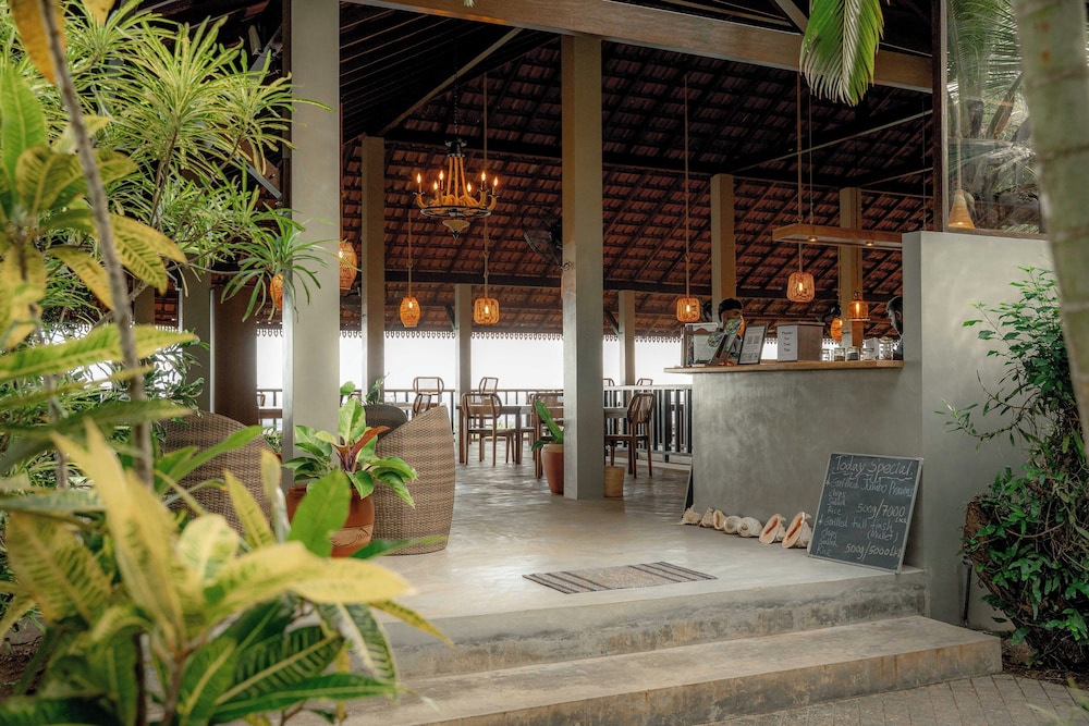 Ananthaya Beach 4/43