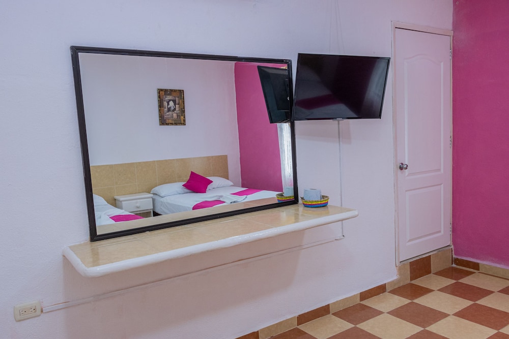 OYO Hotel Marias Aeropuerto Internacional de Chetumal 35/61