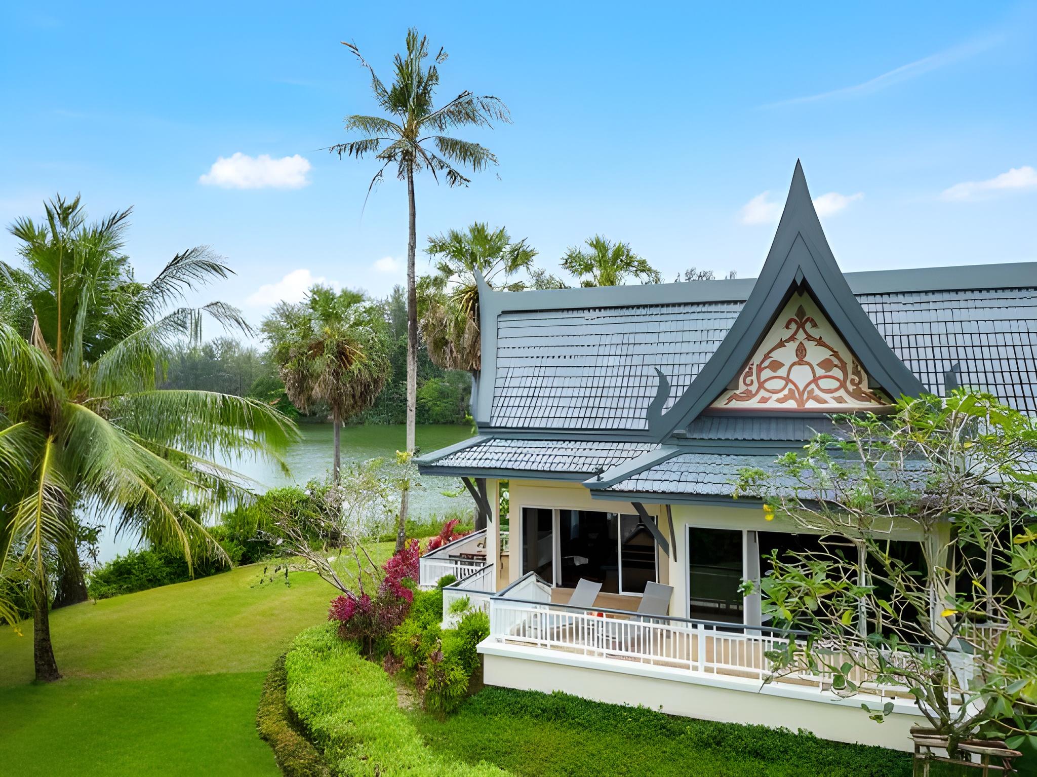 2 BEDROOMS, SUITE, LAGOON VIEW