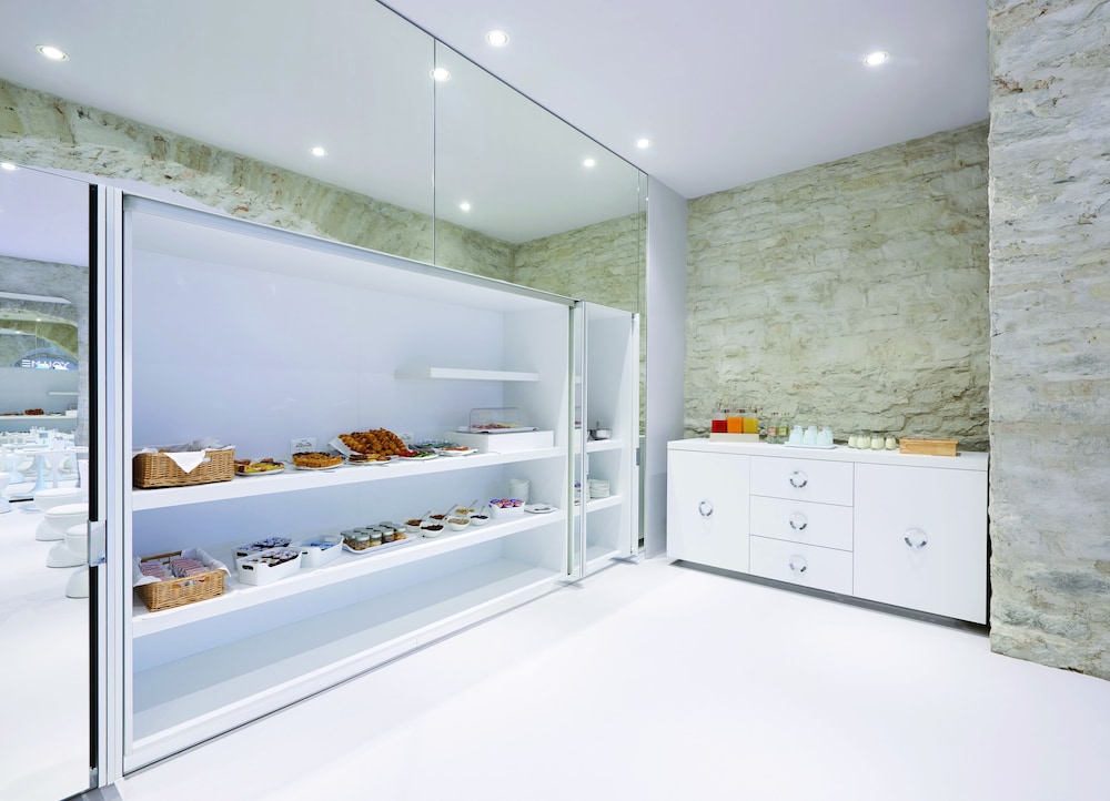 YouMe Design Place Hotel 6/43