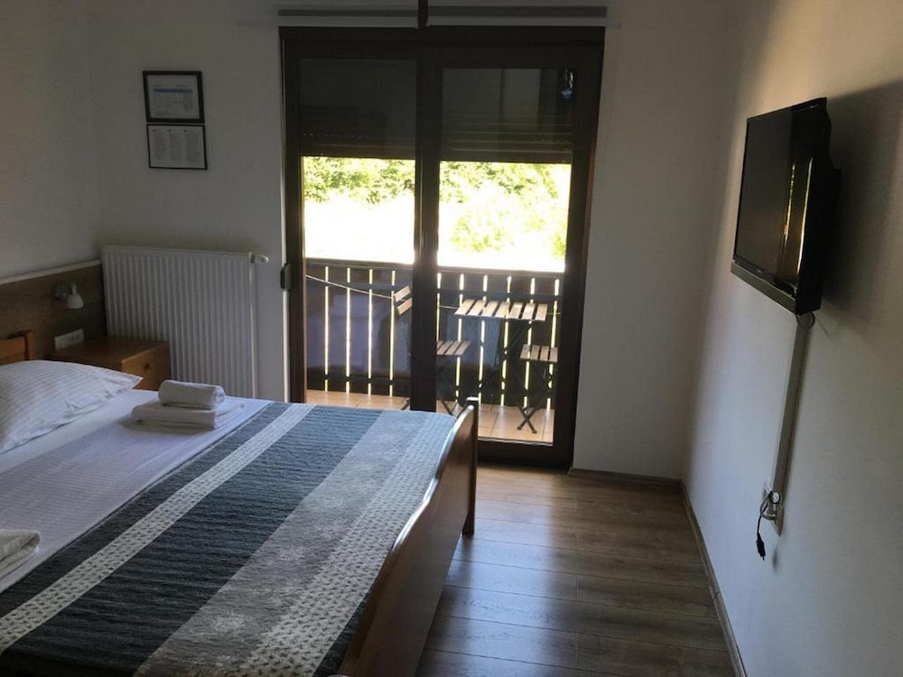 Guesthouse Family Bosnic 8/44
