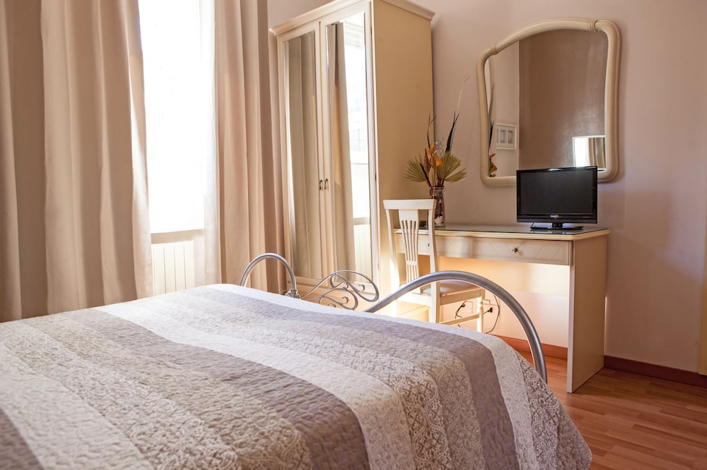 Hotel Adriano 11/33