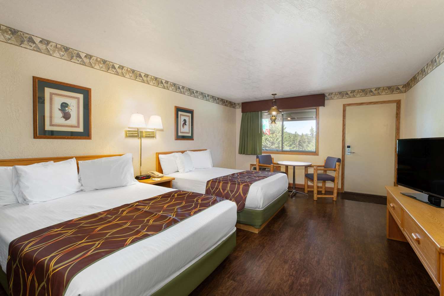 Timbers Motel Travelodge by Wyndham Bigfork 12/28
