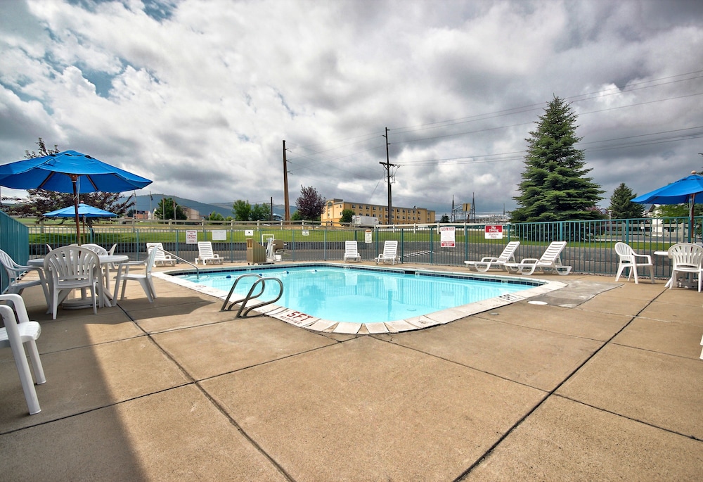 Americas Best Value Inn & Suites Helena 15/20