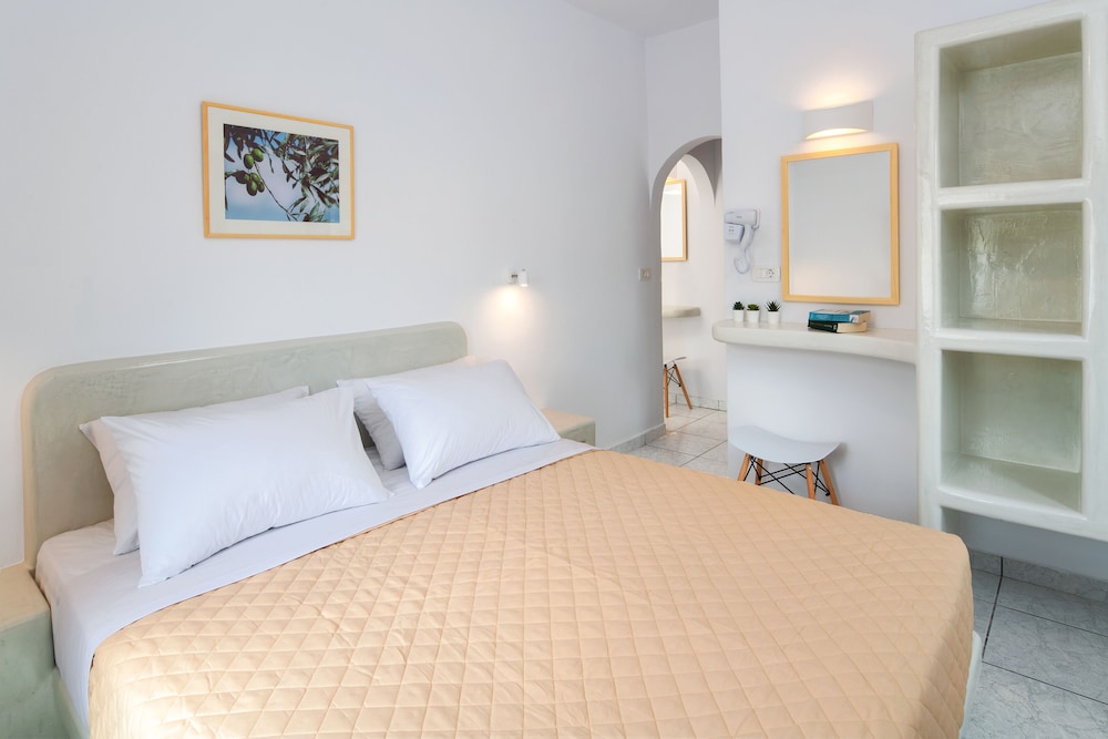 Olive Tree Suites 7/23