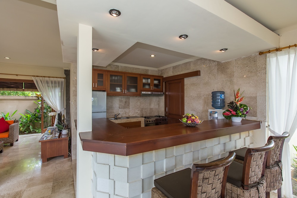 Villa Lidwina By Nagisa Bali 5/47