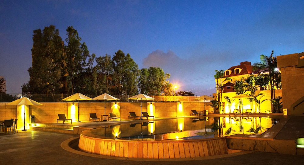 The Rooms Boutique Hotel 7/71