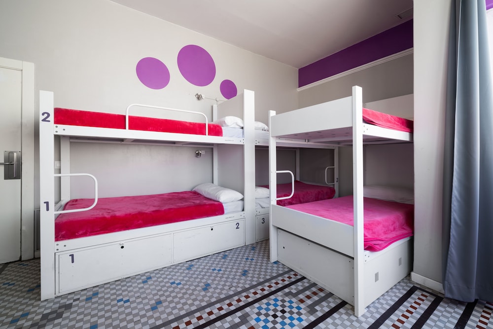 Purple Nest Hostel 10/60