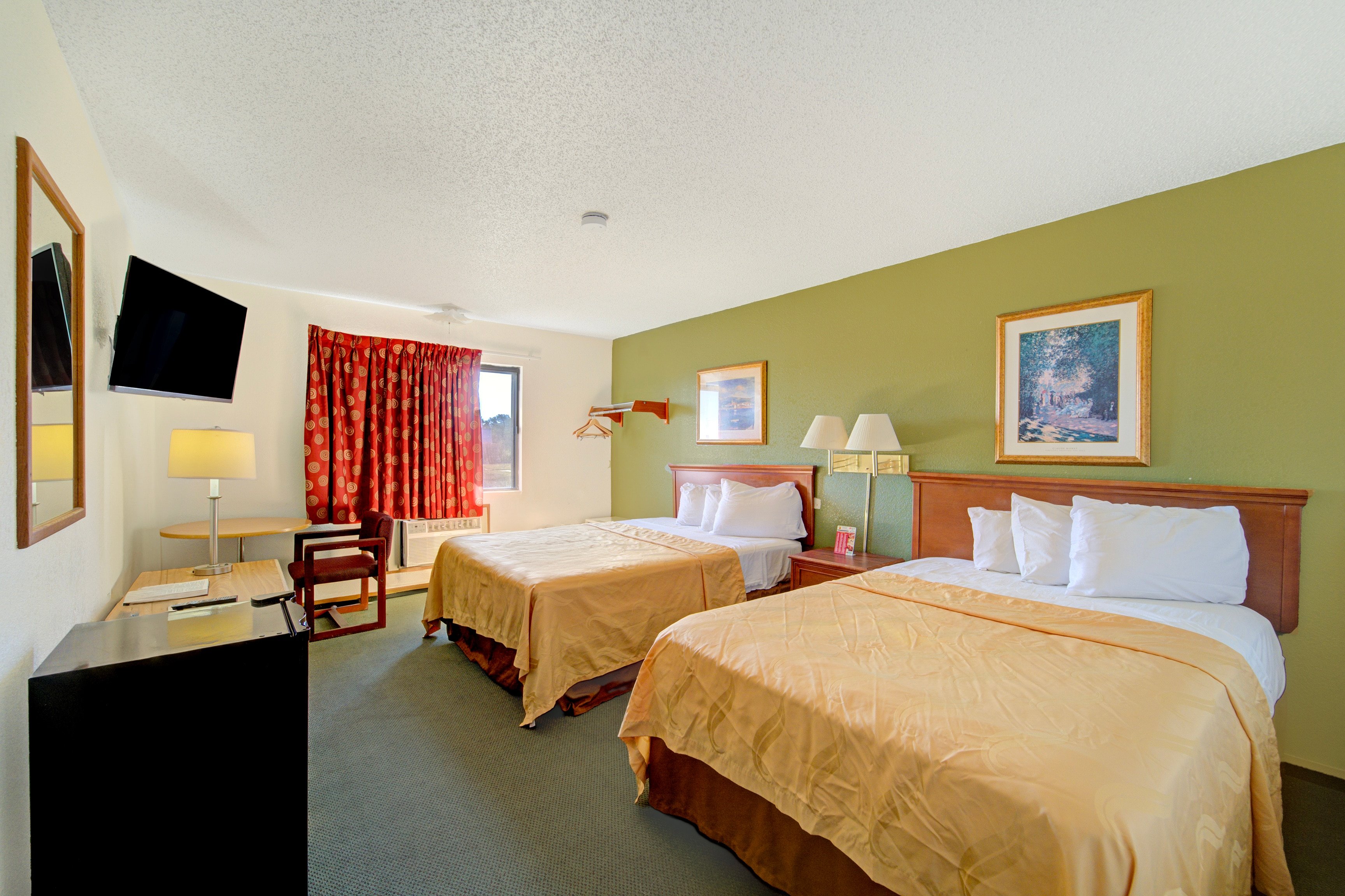 Capital O Amerihost Inn and Suites Kingdom City Hwy 54 MO 20/54