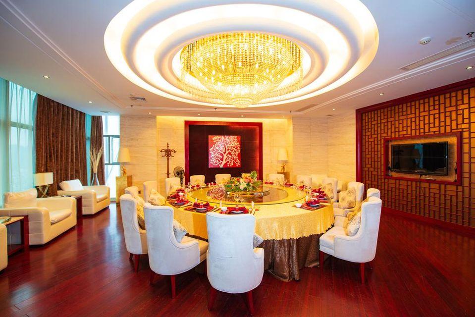 Ausotel Hotel 24/27