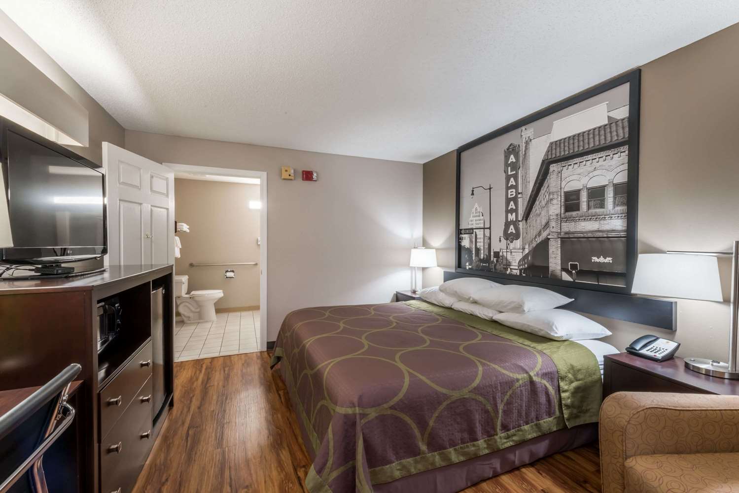 Super 8 By Wyndham Alexander City 13/29