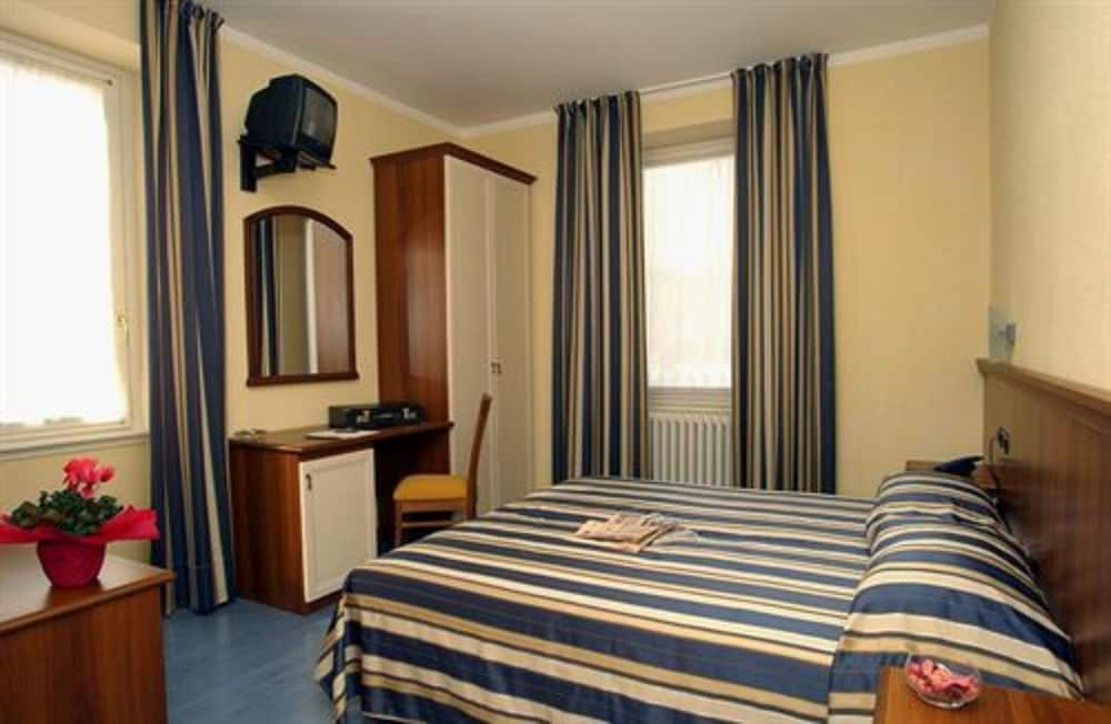 Hotel Bernina 8/43