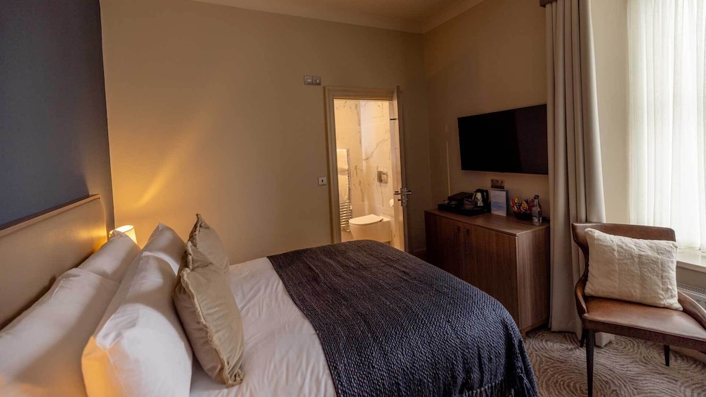 Brisbane House Hotel 6/43