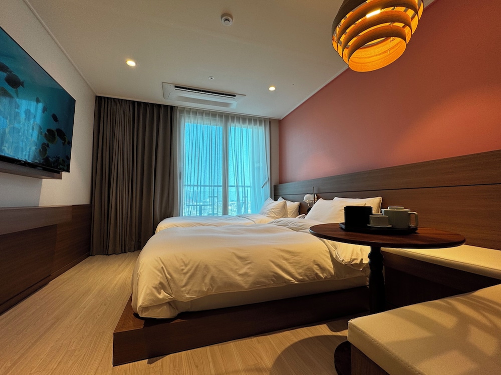 Hotel Around Sokcho 30/62