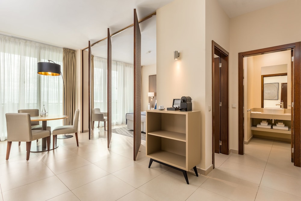 The Westin Salgados Beach Resort, Algarve 26/29