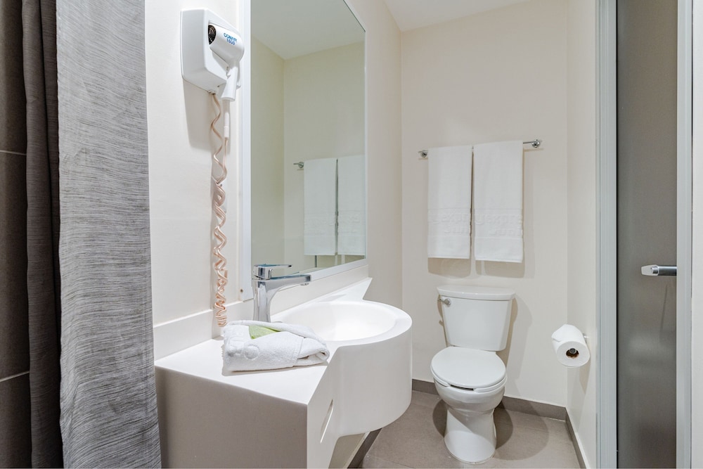 City Express Junior by Marriott Aguascalientes Centro 46/46