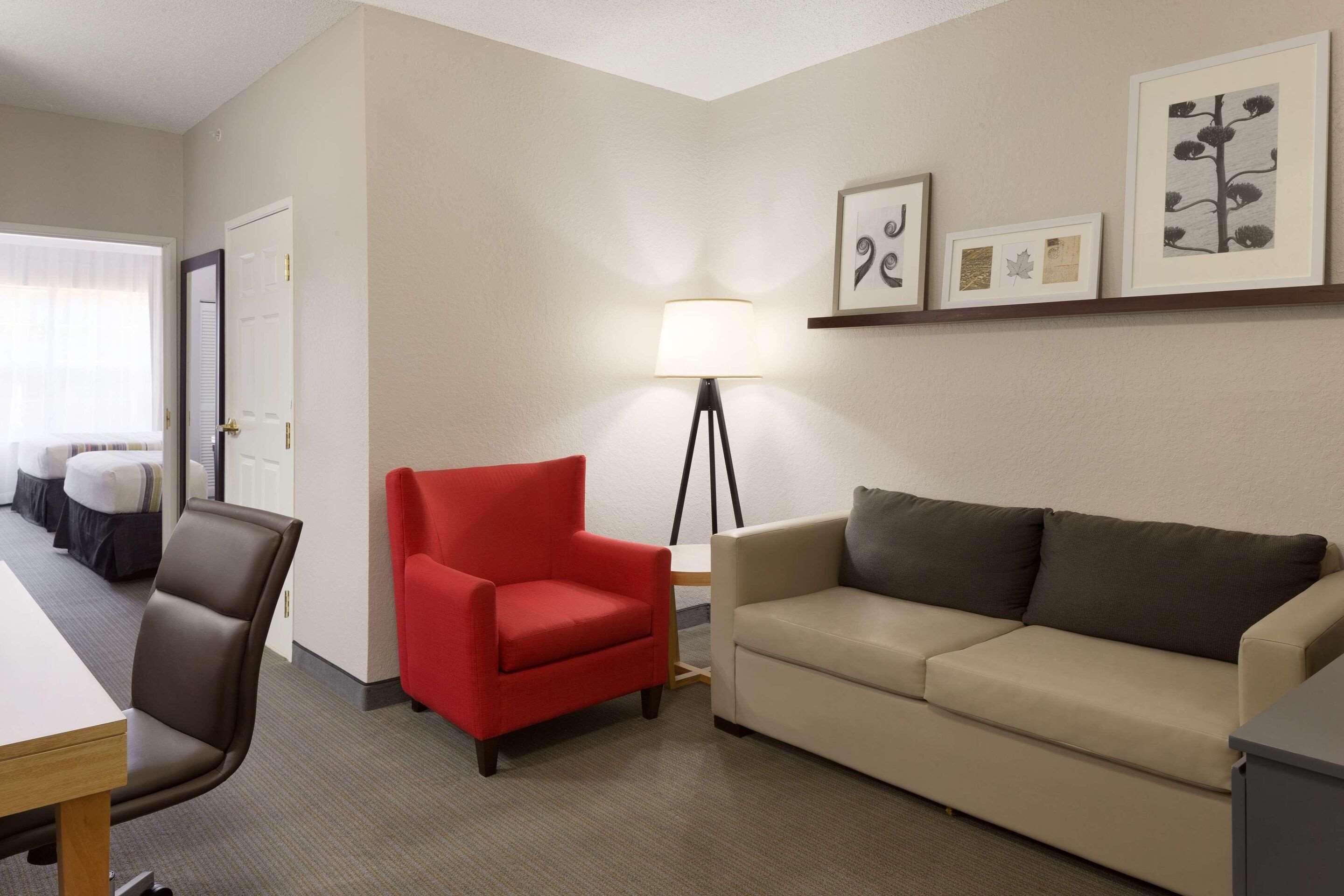 SUITE, 2 QUEEN BEDS