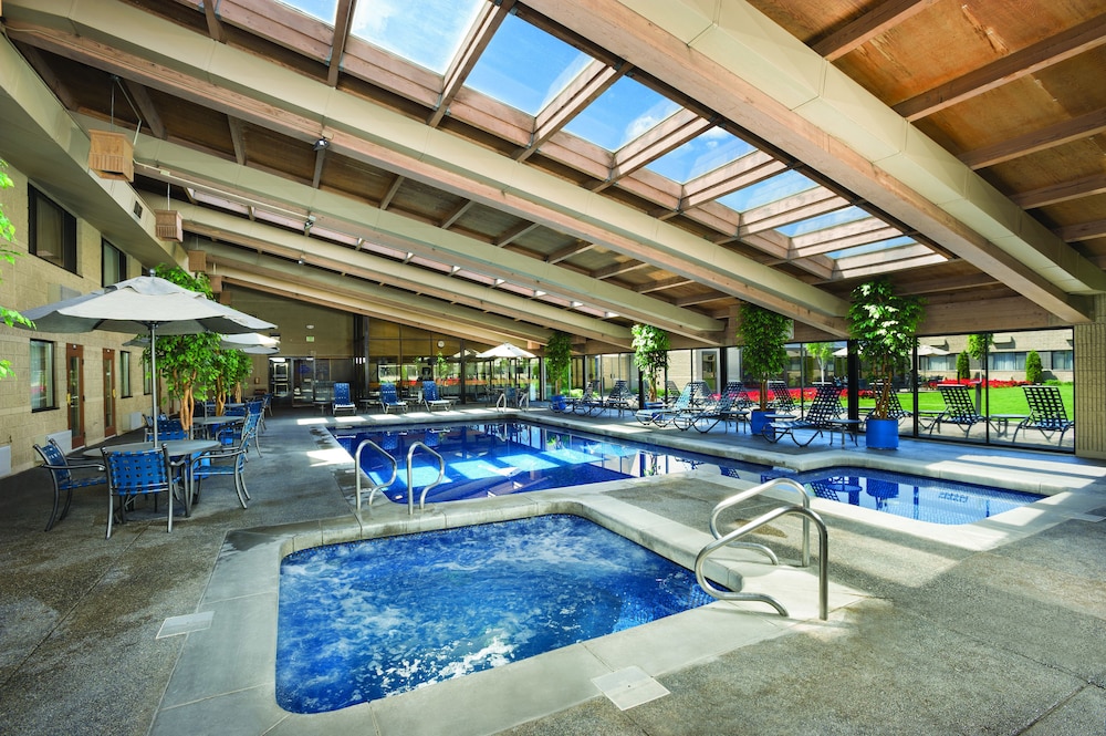 Best Western Plus University Inn 3/48