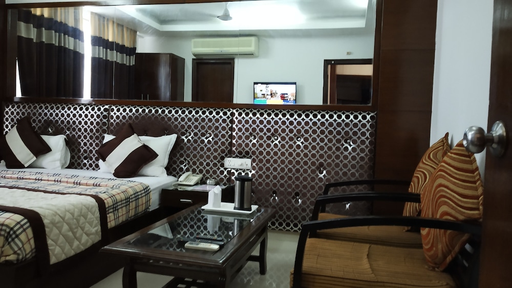 Sohi Residency 46/65