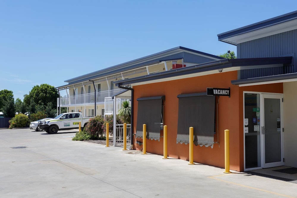 Gunnedah Lodge Motel 1/30