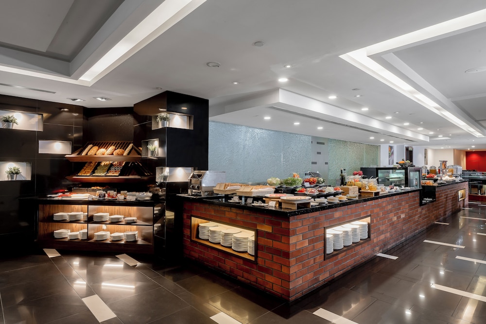 Melia Kuala Lumpur 7/50