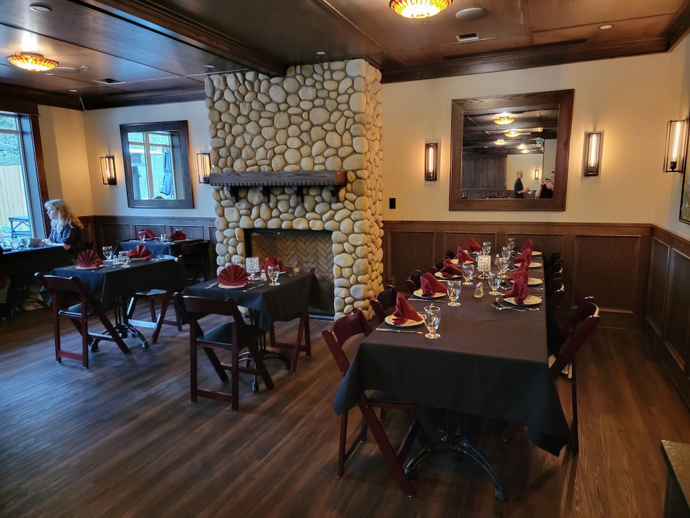 Kilmorey Lodge 37/50