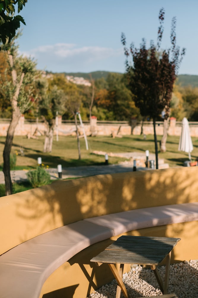 Kairos Hotel 35/43