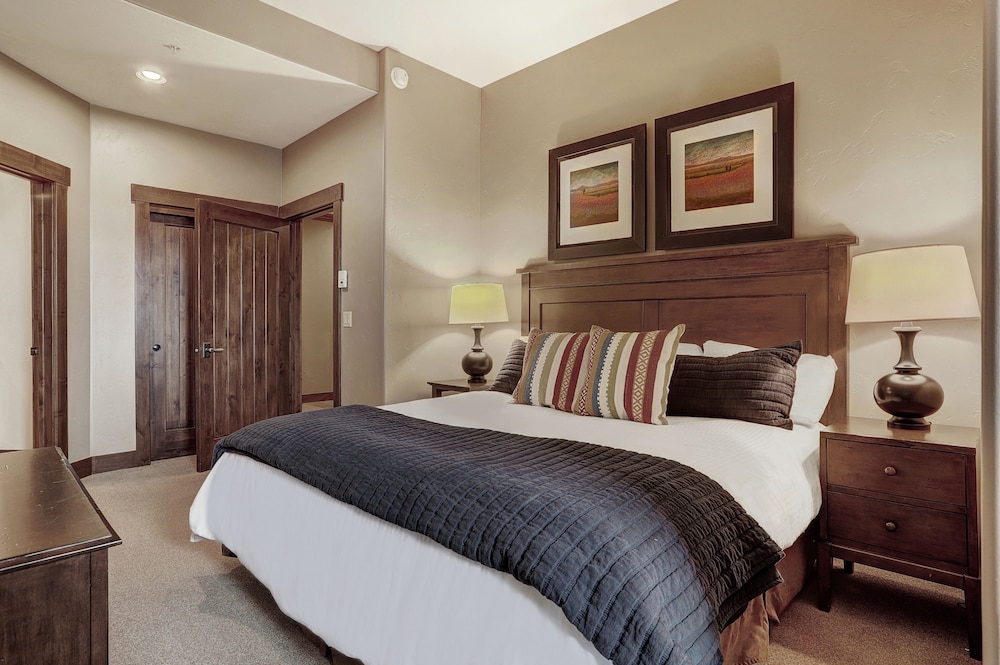 Crystal Peak Lodge 12/74
