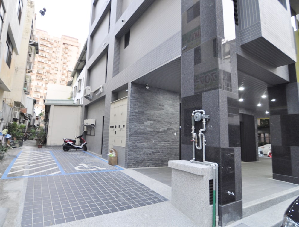 Feng Jia 25 Hotel 16/25