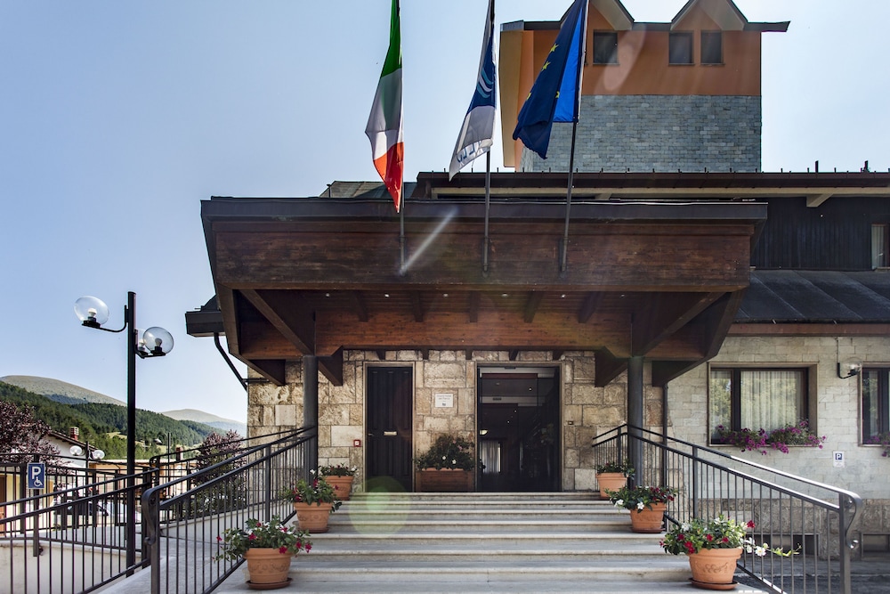 GRAND HOTEL DEL PARCO 6/62