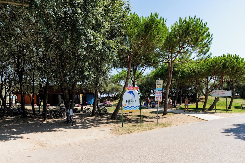 HOTEL MAREGOLF 24/46