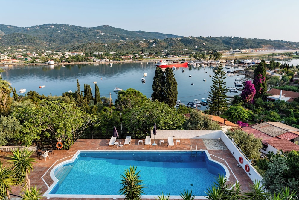 Anamar Skiathos 36/48