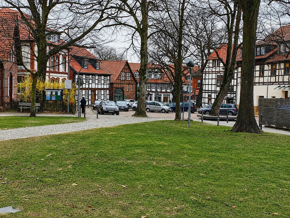 Hotel Fallersleber Spieker 42/50