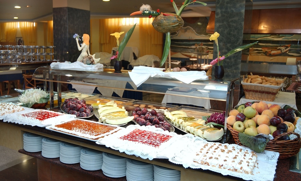 Gran Hotel Costa del Sol 32/65