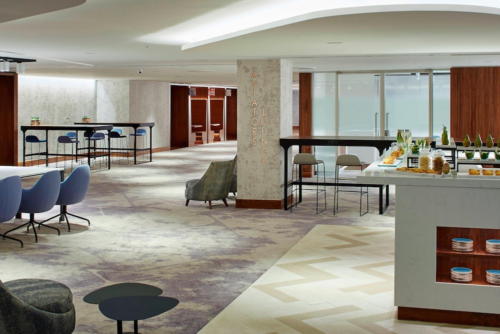 London Heathrow Marriott Hotel 28/66