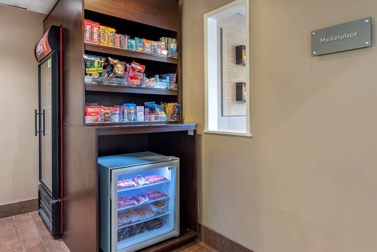 SureStay by Best Western Marion 6/39