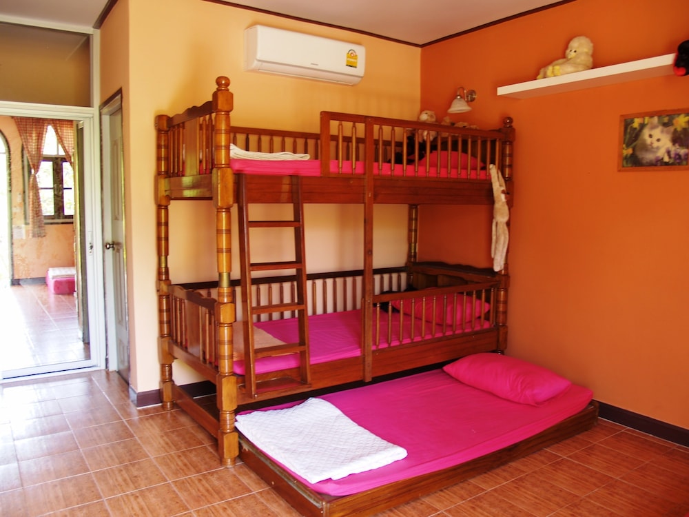 Cowboy Farm Resort Pattaya 17/39